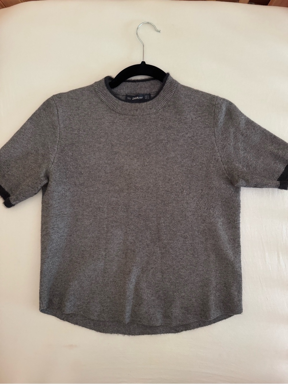 Zara Women Short Sleeve Gray Sweater Shirt